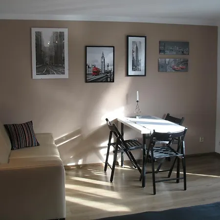 Pod Aniolem - Goscinne & Z Widokiem Na Gory Bed and Breakfast 3*