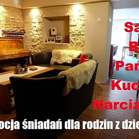 Pod Aniołem - Gościnne&apartamenty Z Widokiem Na Góry Alojamento de Acomodação e Pequeno-almoço