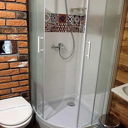 Pod Aniołem - Gościnne&apartamenty Z Widokiem Na Góry Alojamento de Acomodação e Pequeno-almoço 3*