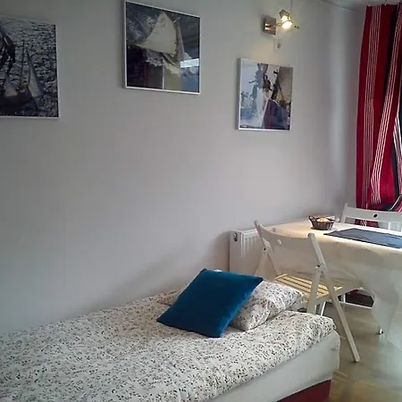 Alojamento de Acomodação e Pequeno-almoço Pod Aniołem - Gościnne&apartamenty Z Widokiem Na Góry