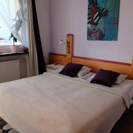 Pod Aniolem - Goscinne & Z Widokiem Na Gory 3* Szczyrk