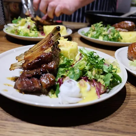 Pod Aniolem - Goscinne & Z Widokiem Na Gory Отель типа 