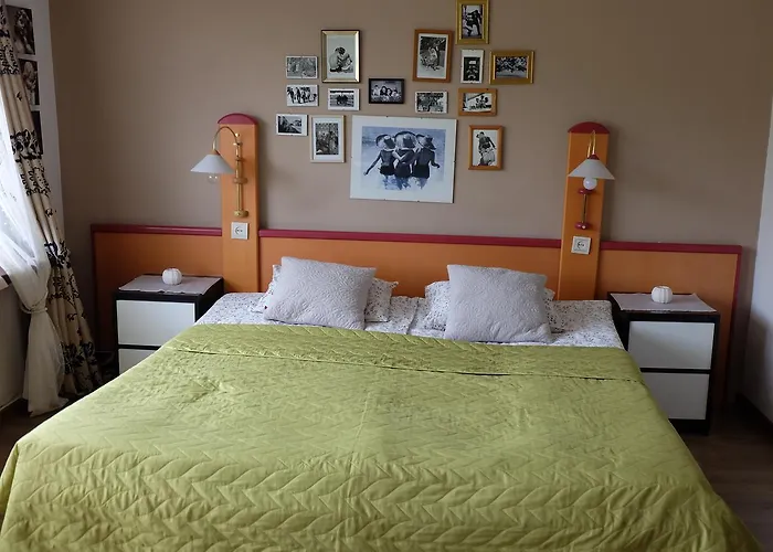 Pod Aniolem - Goscinne & Z Widokiem Na Gory 3* Szczyrk