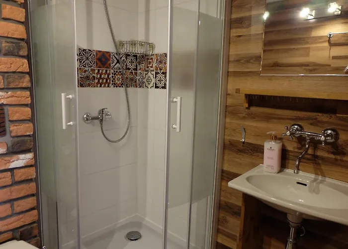 Pod Aniolem - Goscinne & Z Widokiem Na Gory שצ'צ'ירק