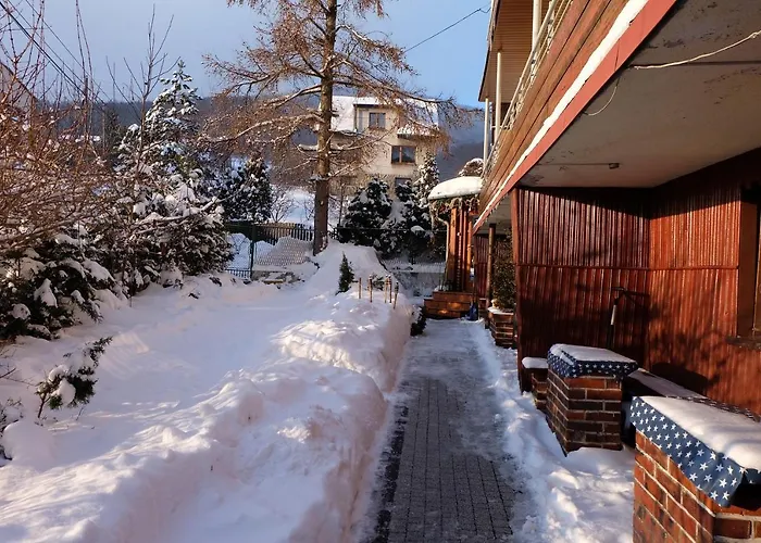 Bed & Breakfast Pod Aniolem - Goscinne & Z Widokiem Na Gory 3*